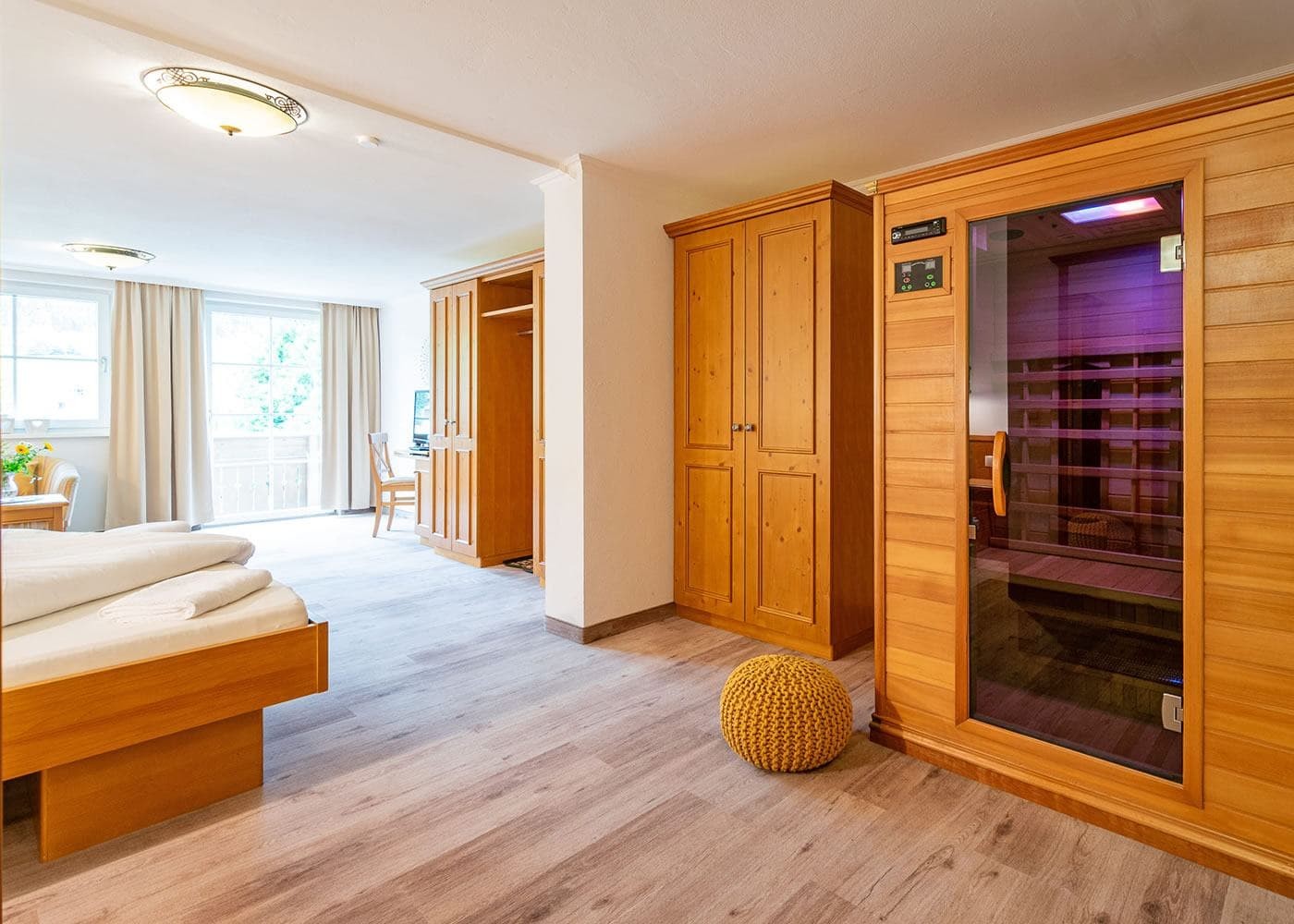 Studio room with infrared cabin