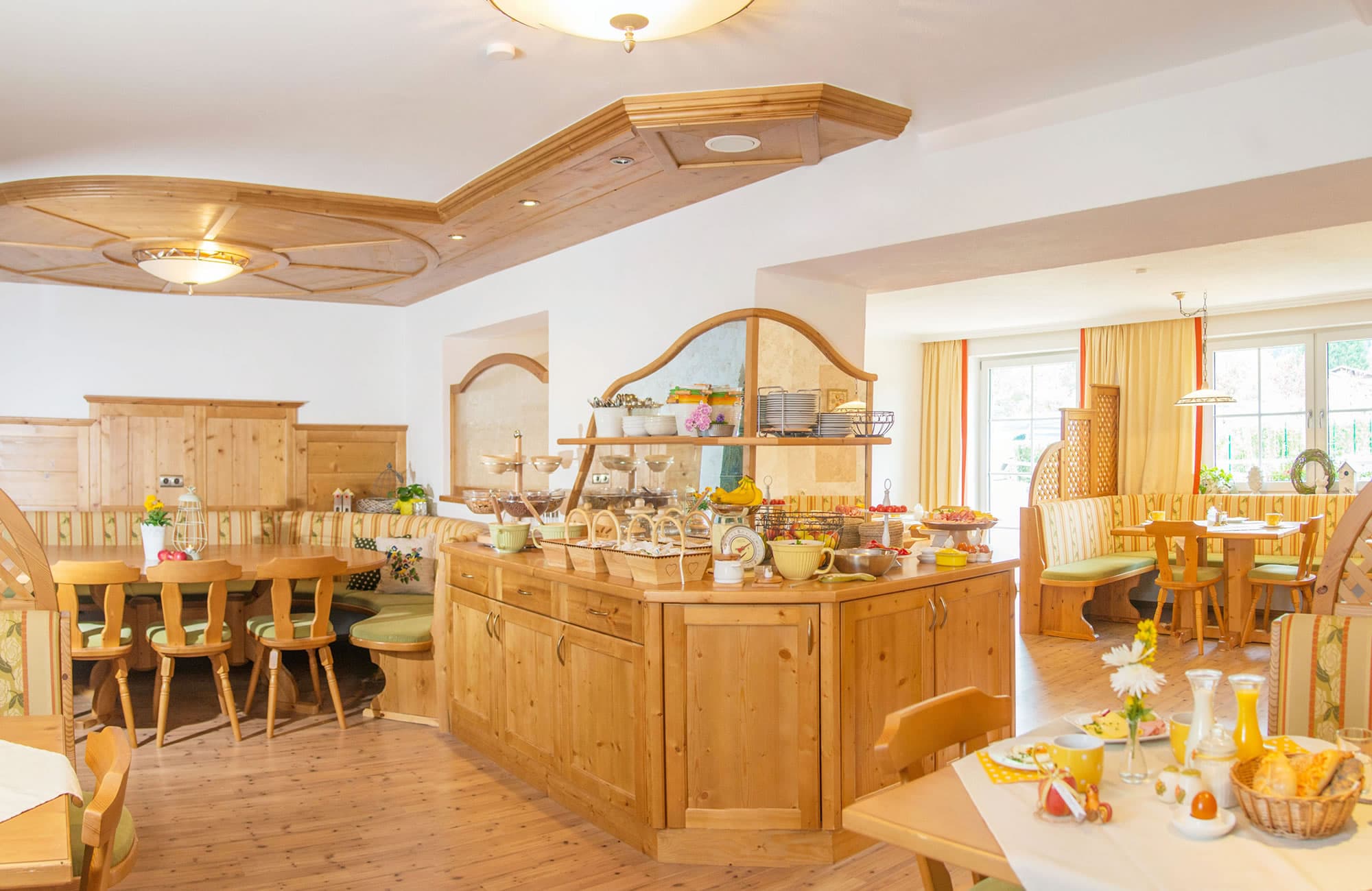 Großzügiges Frühstücksbuffet