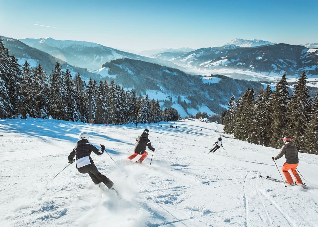 Skifahrer auf der Piste © TVB Radstadt, Markus Rohrbacher
